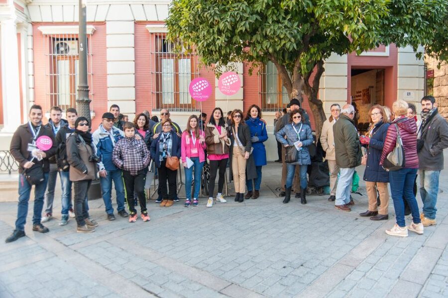 Seville: Alcázar and Cathedral Entry Ticket and Guided Tour - Why these two monuments explain Seville