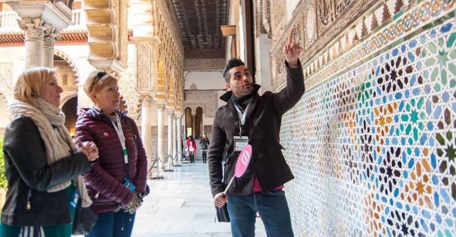 Seville: Alcázar and Cathedral Entry Ticket and Guided Tour - Starting at the Alcázar’s royal palaces