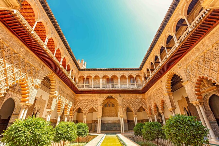 Seville: Alcázar Guided Palace Tour with Priority Access - Guide style and audio quality