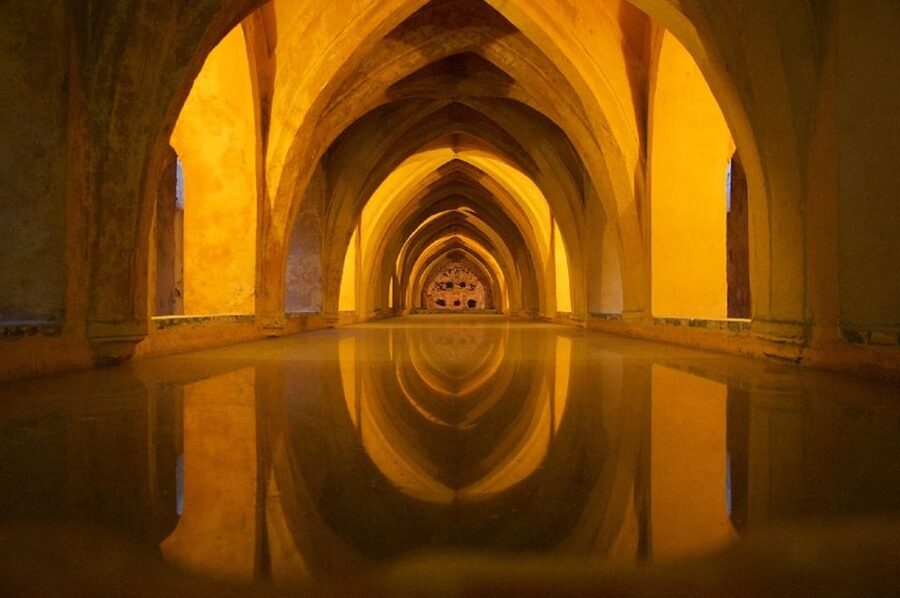 Seville: Alcázar Tour with Tickets Included - Timing, group size, and guide style