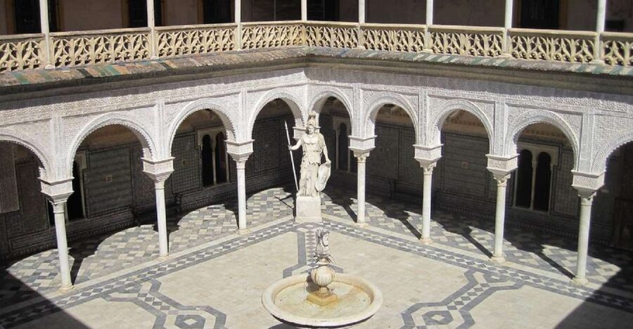 Seville: Casa de Pilatos and Condesa de Lebrija Palace Tour - Starting from your hotel or the Giralda