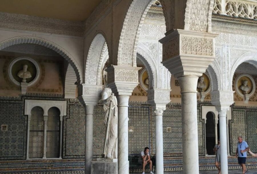 Seville: Casa de Pilatos and Condesa de Lebrija Palace Tour - Casa de Pilatos: a second view of Seville’s elite