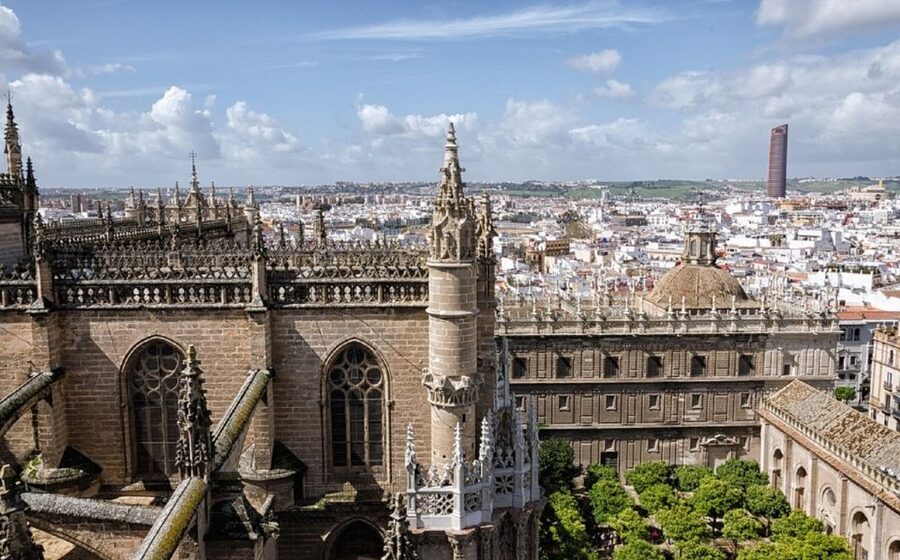 Seville: Cathedral, Giralda & Alcázar Guided Tour - Is $69 a fair price?