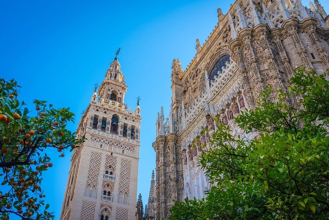 Seville, Cathedral, Giralda and Real Alcazar From Algarve - Climbing the Giralda by ramp