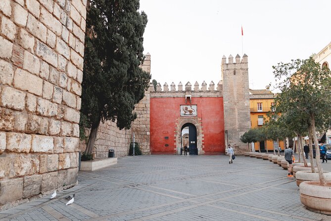 Seville Exclusive Beat the Crowds Guided Alcazar Before Opening - What to do after the 90-minute tour