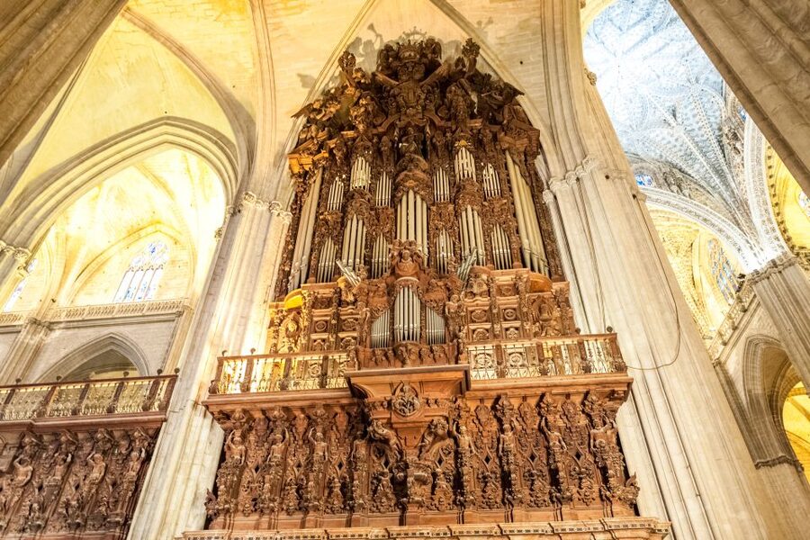 Seville Guided Tour: Cathedral, Giralda & Optional Alcázar - Adding the Alcázar at 12:30 p.m.