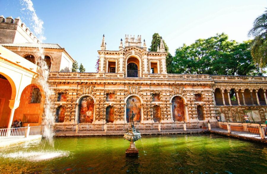 Seville: Priority Access Royal Alcazar Tour - Key points at a glance