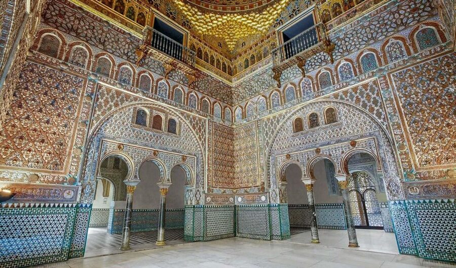 Seville: Real Alcazar Admission and Guided Tour - Who should book this Real Alcazar tour?