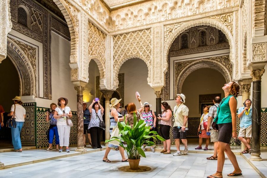 Seville: Royal Alcázar Entry Ticket - Crowds, comfort, and what to bring