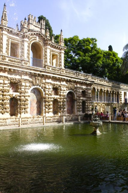 Seville: Royal Alcazar of Seville Tour - Inside the Alcázar, look beyond the decoration