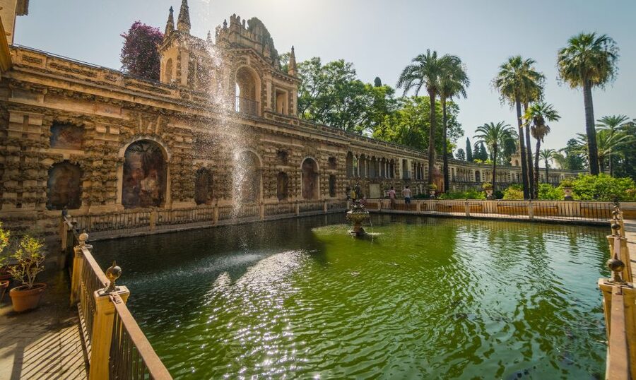 Seville: Royal Alcázar Skip-the-Line Tour by Local Experts - Key points at a glance