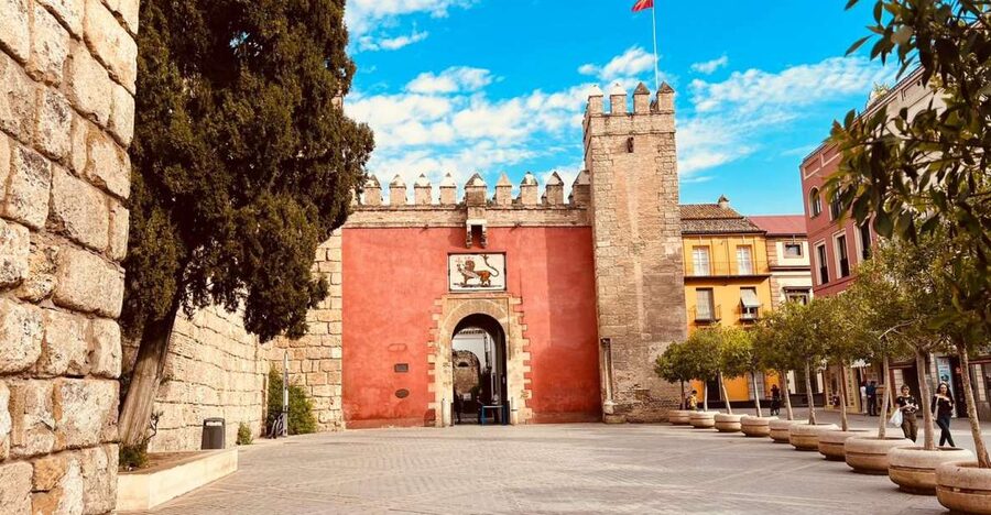Seville: Skip-the-Line Royal Alcázar Guided Tour - Key points to know before booking