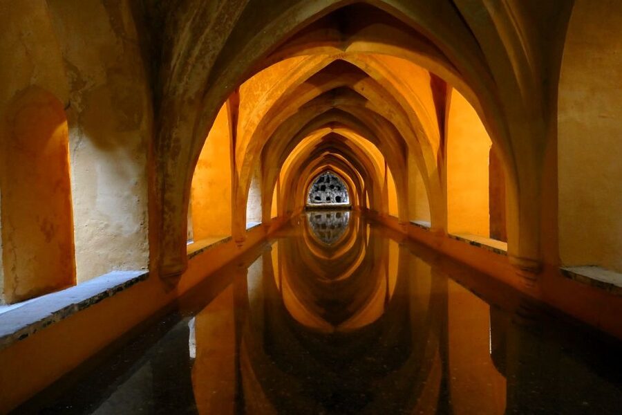 Seville: Small-Group Alcázar Guided Tour & Entry Ticket - The Gothic Palace and Maria Padilla Baths