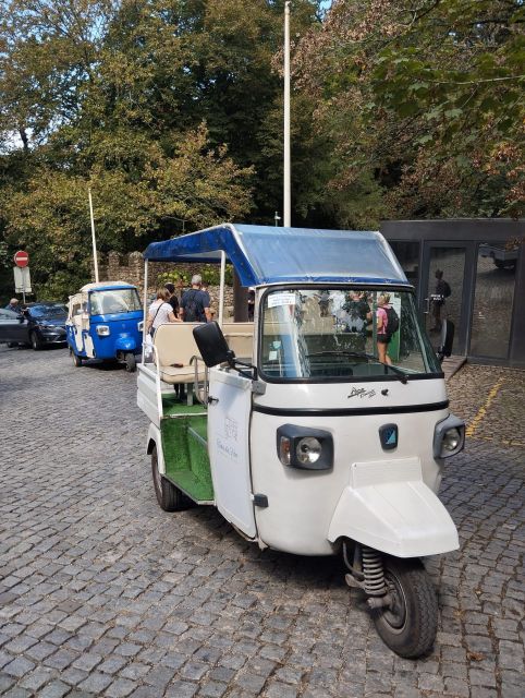 Sintra:1 hour tuk tuk experience to Pena Palace(3 monuments) - Practical tips for a smoother ride