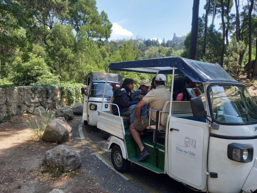 Sintra:1 hour tuk tuk experience to Pena Palace(3 monuments) - What Tiago adds to the experience