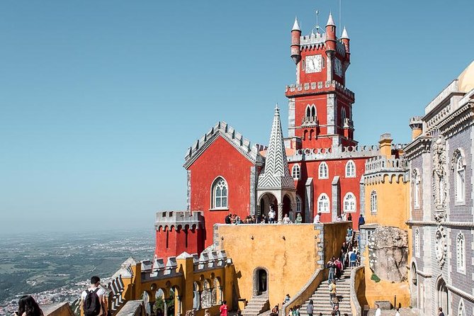 Sintra & Cascais Day Tour with Pena Palace Entry and Gardens Walk - Guides are a major part of the experience