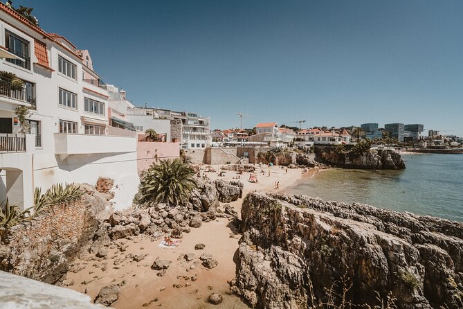 Sintra & Coast Escape – Palaces, Beaches & Villages - The local guide makes the difference