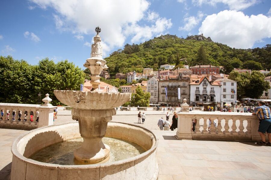 Sintra: Half-Day Tour with Royal Palace Ticket - Passing through Estoril