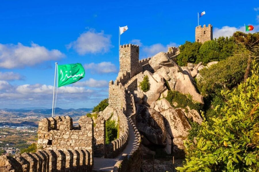 Sintra: Official Public Bus Transport: All Palaces & Castles - Who should buy this pass