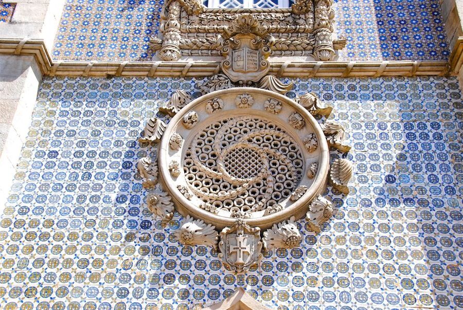 Sintra Palaces and Cascais Magical Experience Private Tour - What the driver does, and what the driver does not do