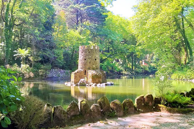 Sintra, Pena Palace, Cabo da Roca and Cascais from Lisbon - Who should book this experience?