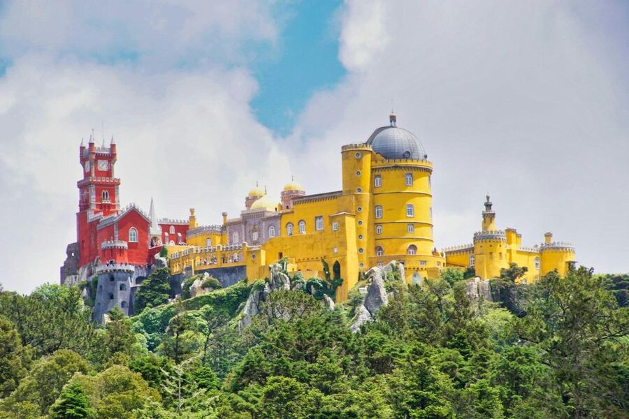 Sintra: Pena Palace, Moorish Castle, Regaleira, & Monserrate - Monserrate is the quieter fourth palace