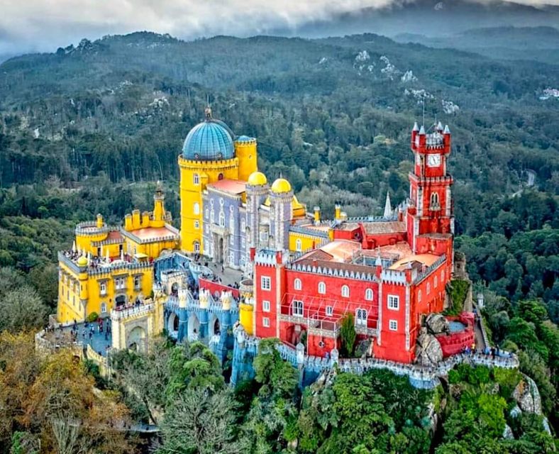 Sintra: Pena Palace, Moorish Castle, Regaleira, & Monserrate - The optional coast adds a second side of Portugal