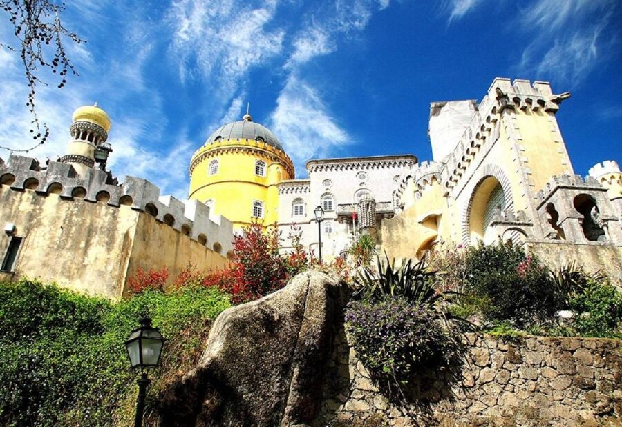 Sintra: Pena Palace, Moorish Castle, Regaleira, & Monserrate - What the $99 price really covers