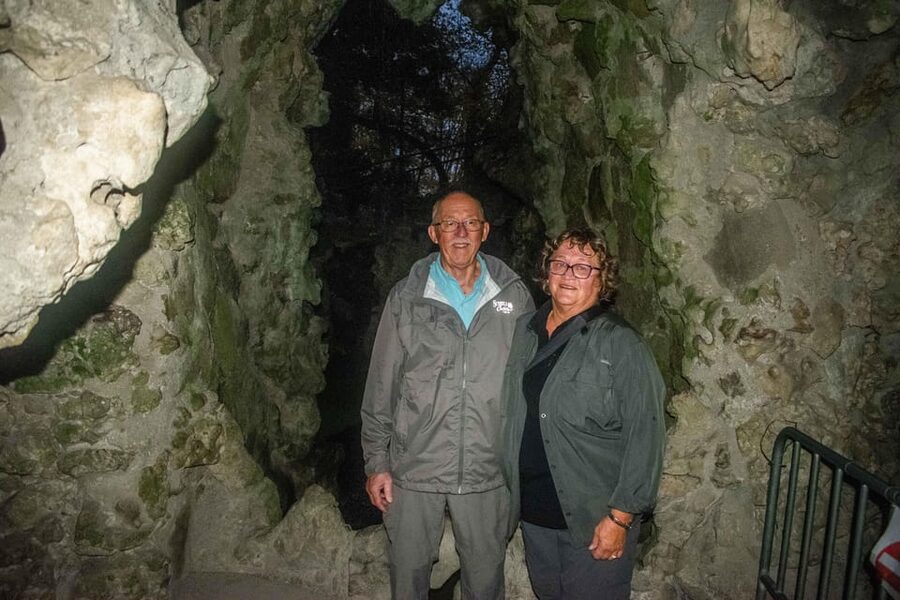 Sintra: Pena Palace, National Palace, and Regaleira Tour - A one-hour lunch pause in Sintra
