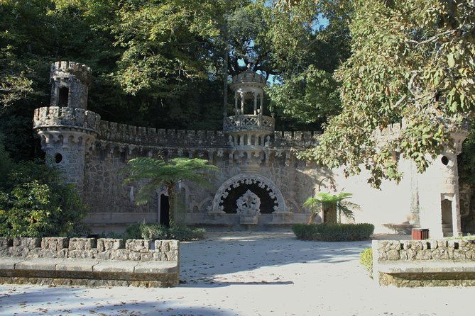 Sintra, Pena, Regaleira, Cabo da Roca & Cascais from Lisbon - The guides make the difference