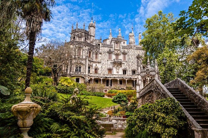 Sintra Private Personalized Half-Day Experience - Sintra’s historic center is the easiest stop