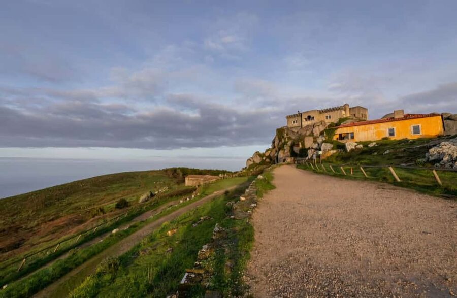 Sintra Small Group: Pena Palace, Moorish Castle & Cascais - Who will enjoy this most