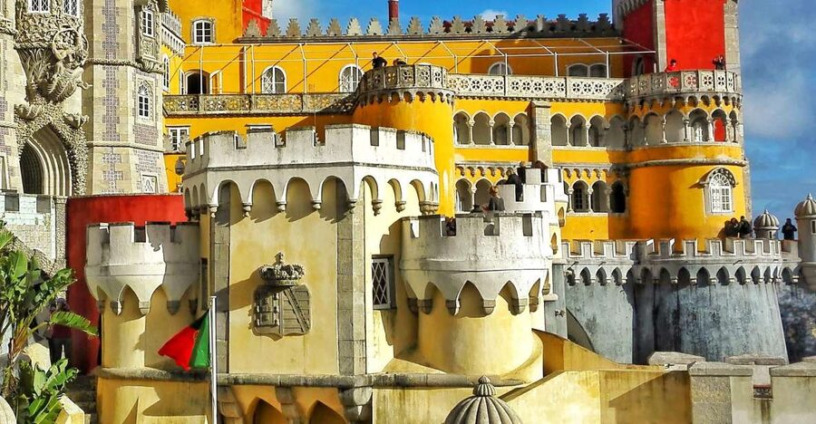 Sintra: Truly Private Tour to Pena Palace & Regaleira - Pena Palace in 100 minutes