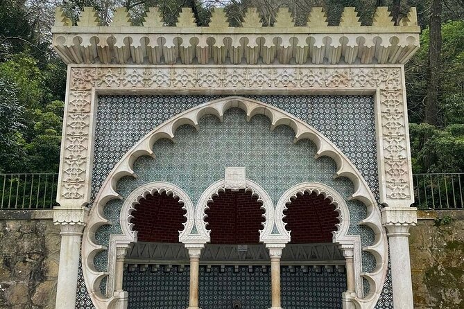 Sintra Walking Tour: Romantic Village & Palaces - The National Palace and Sintra’s royal center