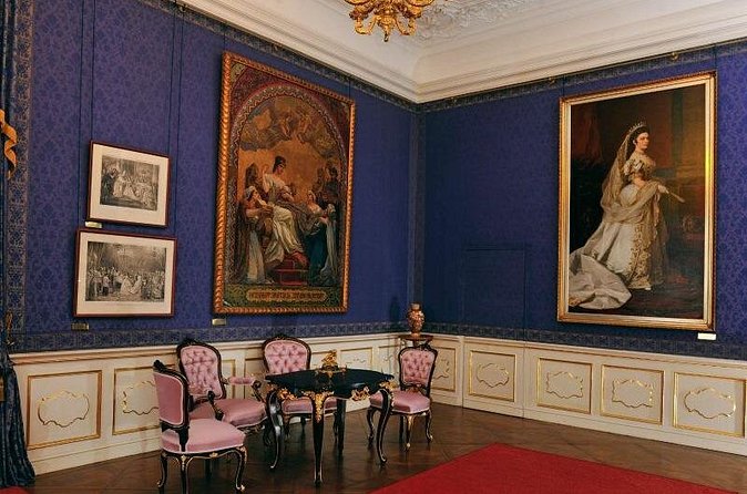 Sisi's Royal Palace Tour with Hotel pickup & Cake in Palace Café - How long the experience really takes