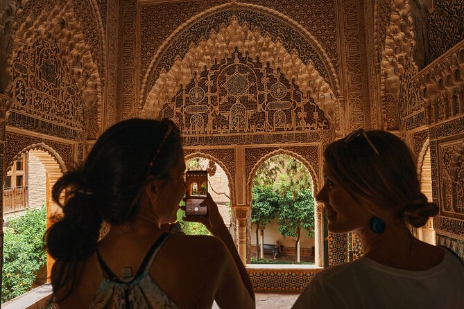 Skip The Line Alhambra and Generalife Guided Tour - From Puerta de la Justicia to the Alhambra hilltop