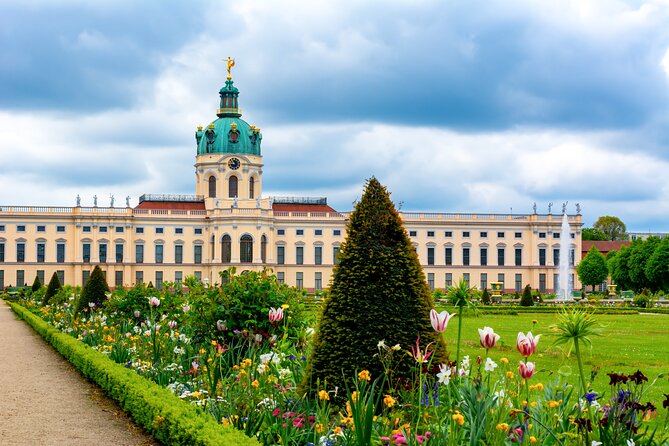 Skip-the-line Charlottenburg Palace Private Tour & Transfers - Choosing between two, three, four, and five hours
