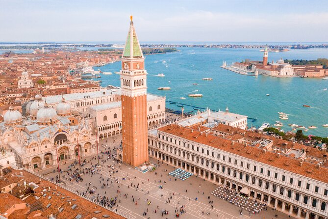 Skip-the-Line: Doge's Palace & St. Mark's Basilica Fully Guided Tour - The Bridge of Sighs and the prison route