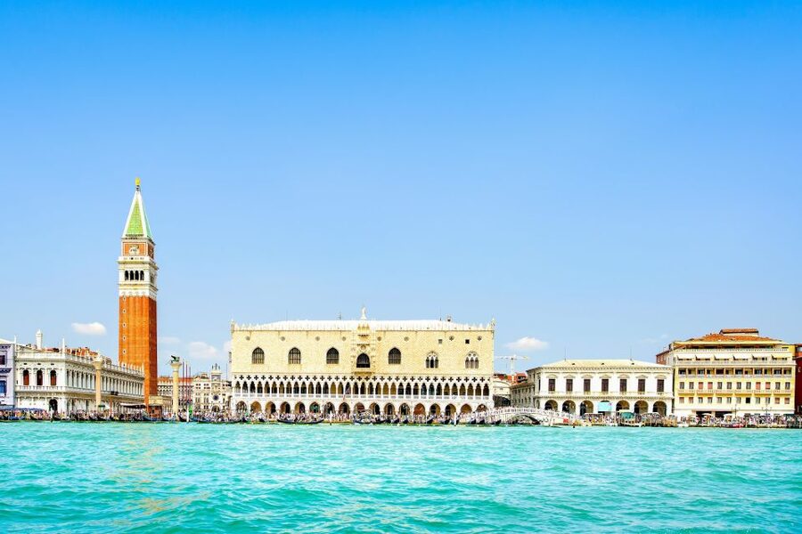 Skip-the-Line Guided Tour of Doge's Palace - The ceremonial rooms and Venetian government