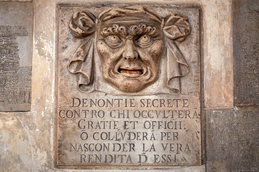 Skip-the-Line Guided Tour of Doge's Palace - Tintoretto, Veronese, and the palace artwork