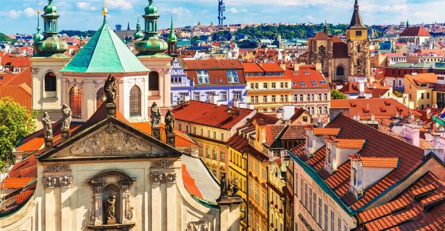 Skip-the-line Lobkowicz Palace Private Tour & Concert - Choosing the two-hour palace tour