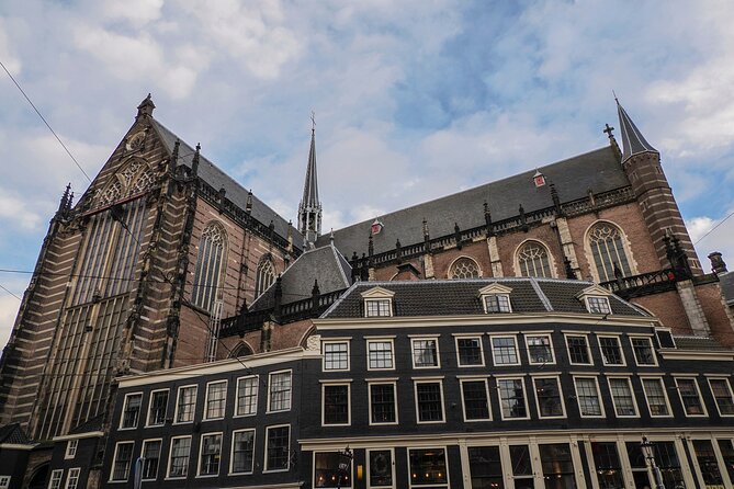 Skip-the-line Royal Palace of Amsterdam Private Guided Tour - Adding Nieuwe Kerk