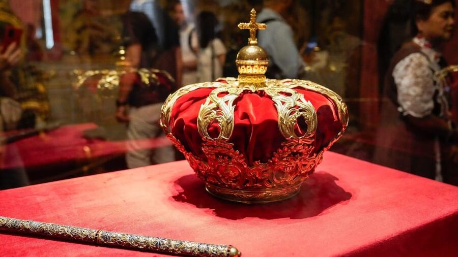 "Skip the line" Royal Palace + Prado Museum - Why this pairing works so well in Madrid