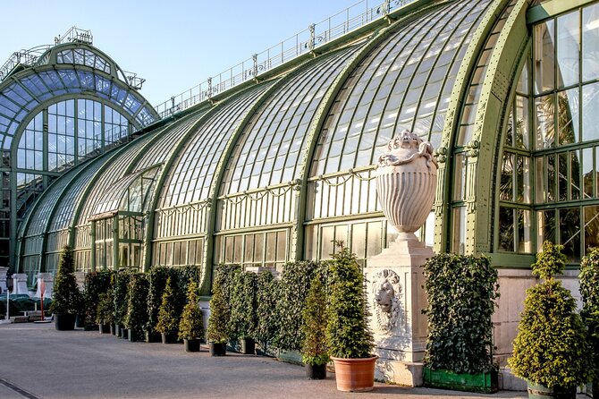 Skip-the-Line Sisi Museum, Hofburg and Gardens Tour Vienna - Why the guide can make or break this visit