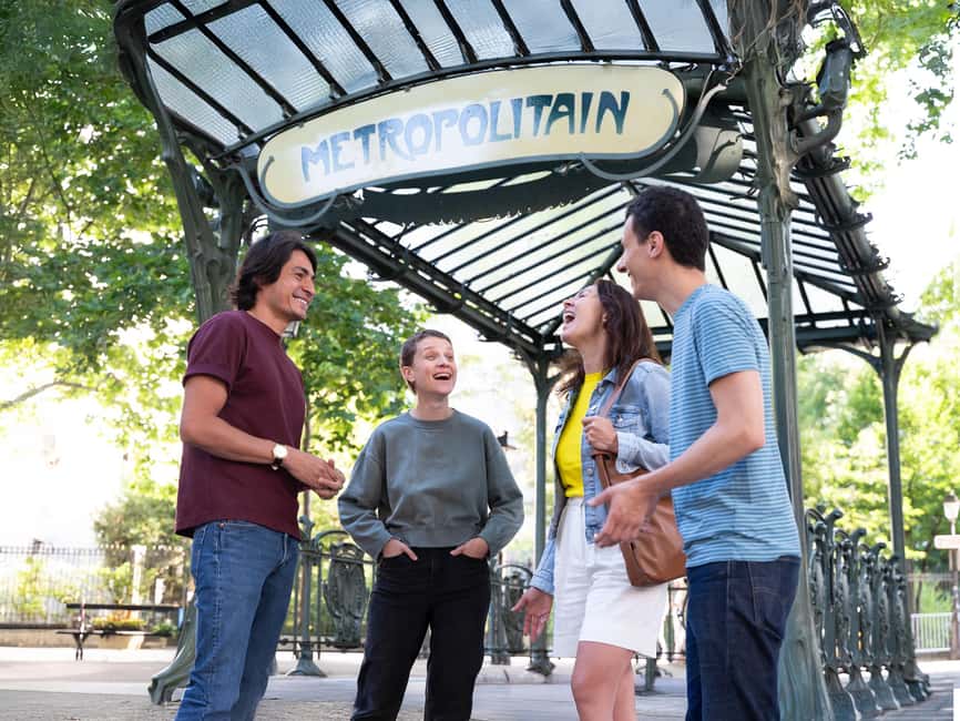 Skip-the-Line Versailles Palace & Garden Tour with Transport - A short introduction to the 2,000-acre gardens