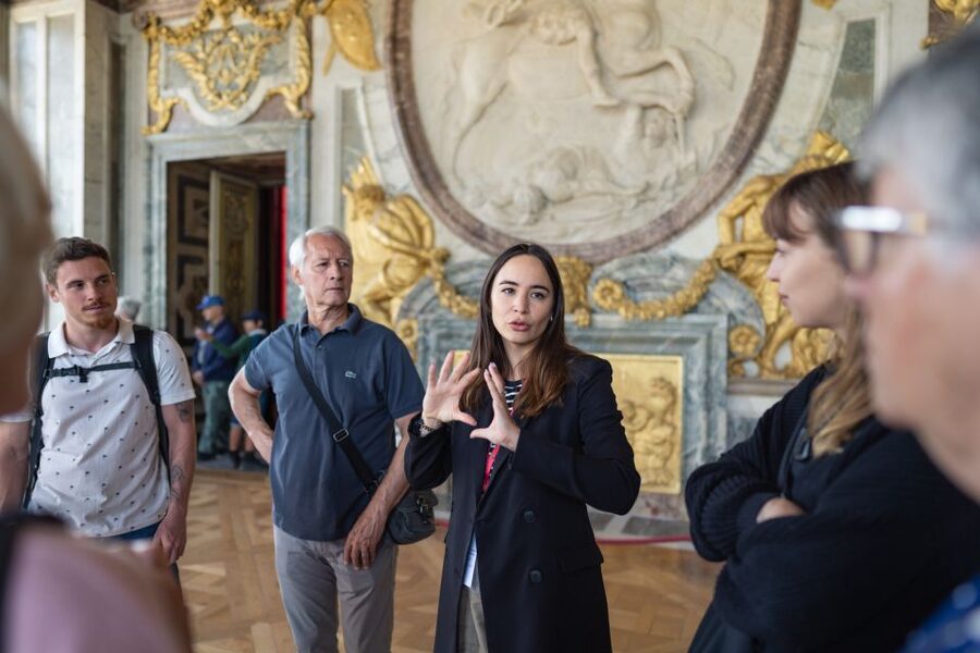 Skip-the-Line Versailles Palace Tour by Train from Paris - Two hours inside Louis XIV’s royal residence