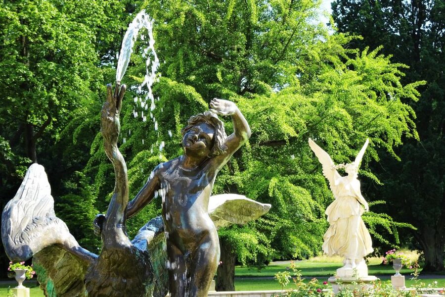 Skip-the-Line Wilanow Palace and Gardens Private Tour Warsaw - The Baroque Garden, Rose Garden, and Courtyard