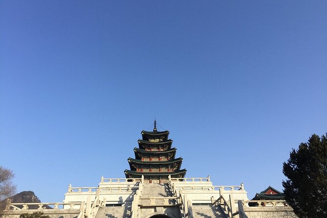 Small-Group Royal Palace and Seoul City Tour (hotel pick-up) - Gyeongbokgung Palace and the National Folk Museum