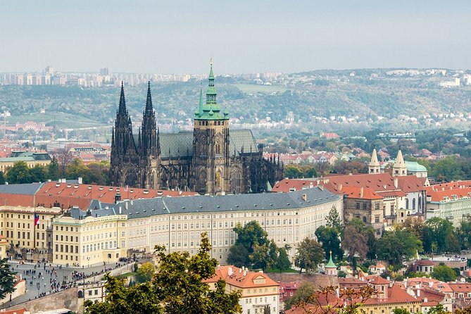 Small-Group Tour of Prague Castle with a local guide - Starting at Hradčanské náměstí