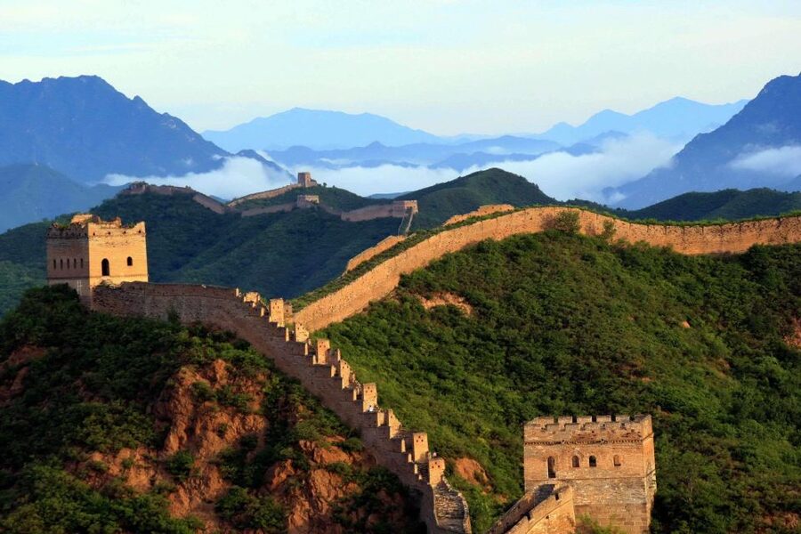 Small Group Tour With Beijing Great Wall And Forbidden City - What the guide adds to the day